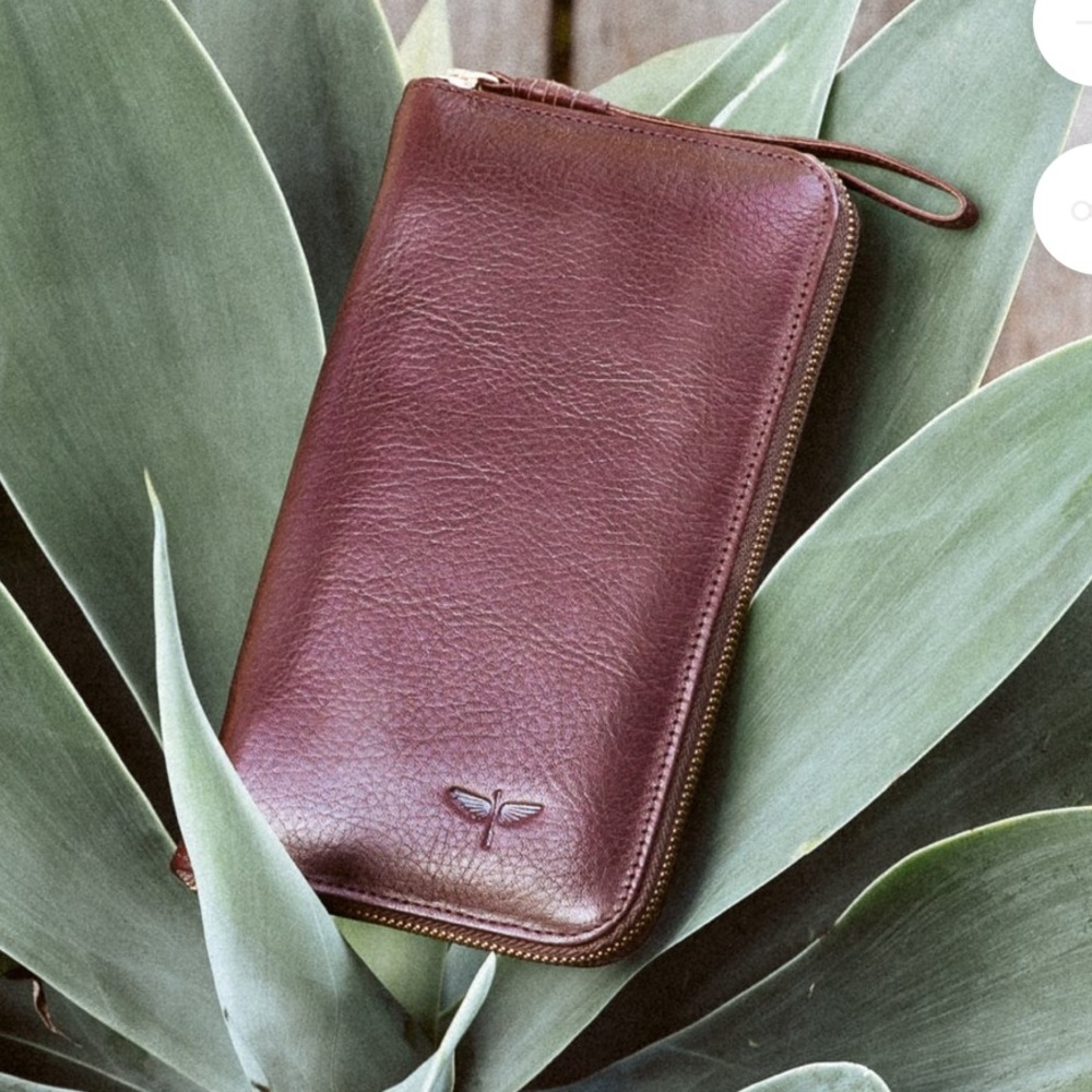 Clhei zip around wallet